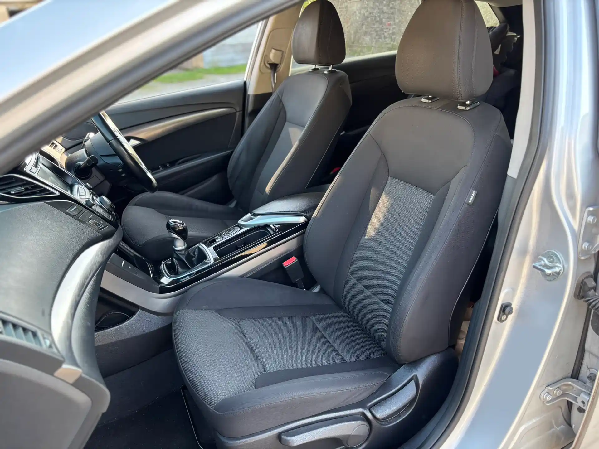 Hyundai i40 interior